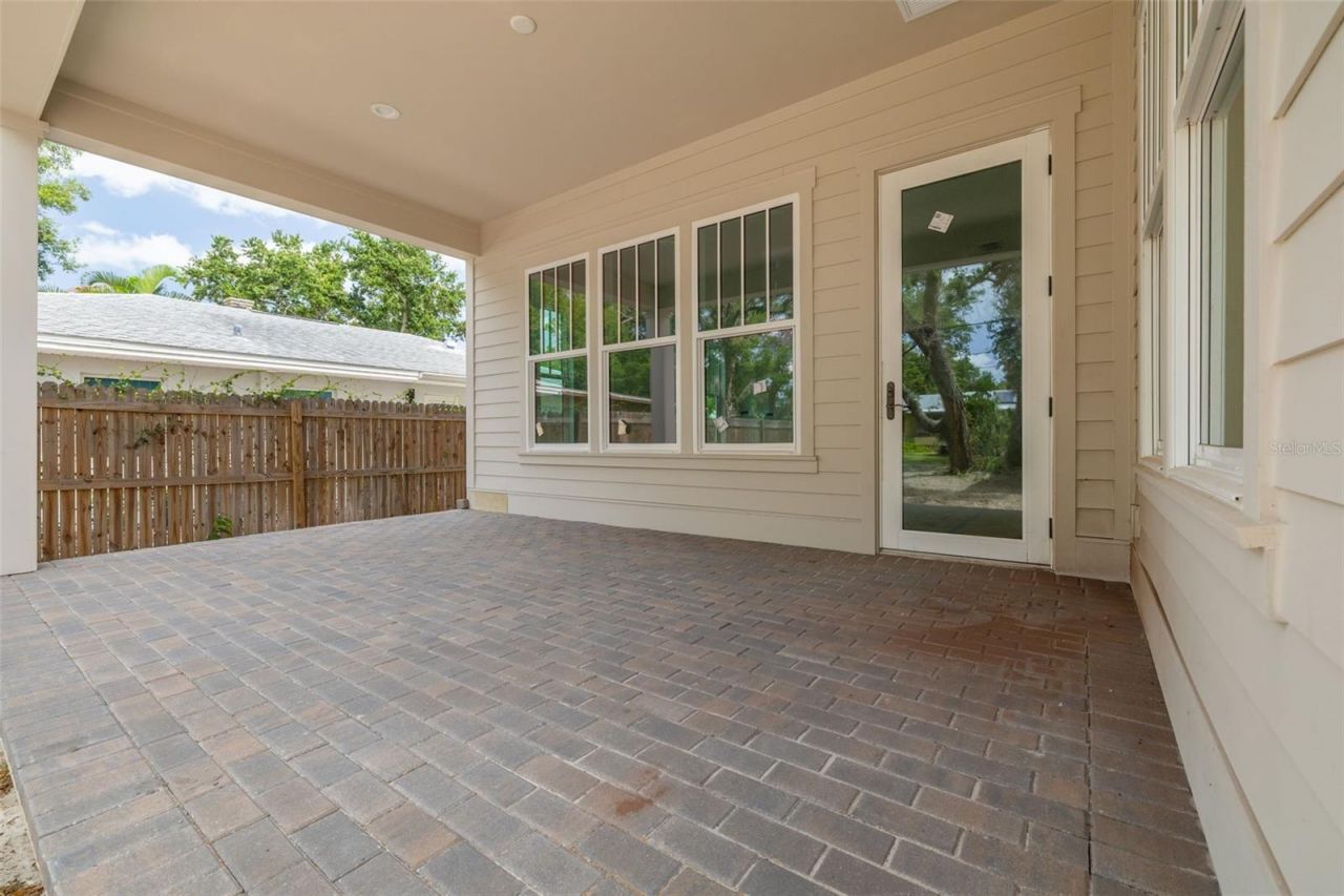 125 24th Avenue Se, Saint Petersburg, FL 33705 Photo