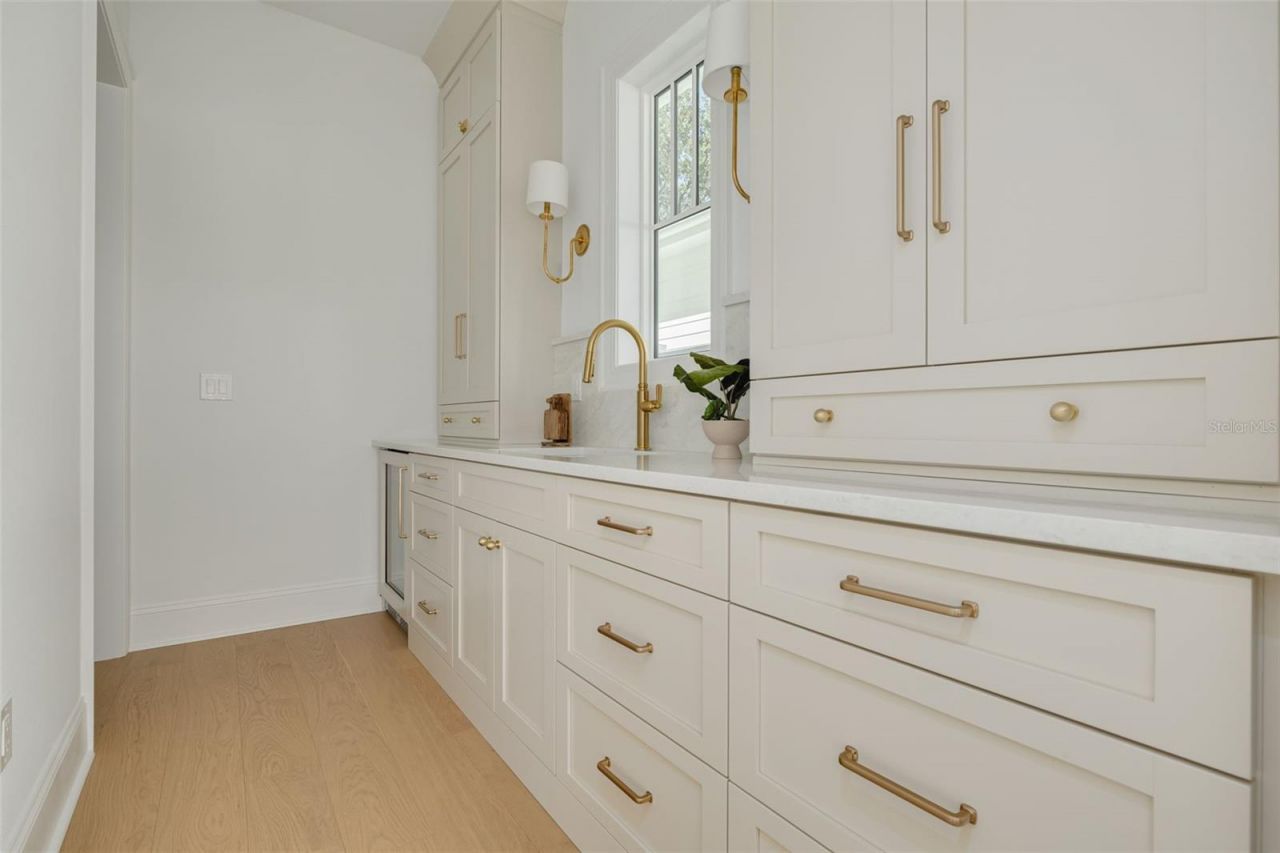 125 24th Avenue Se, Saint Petersburg, FL 33705 Photo