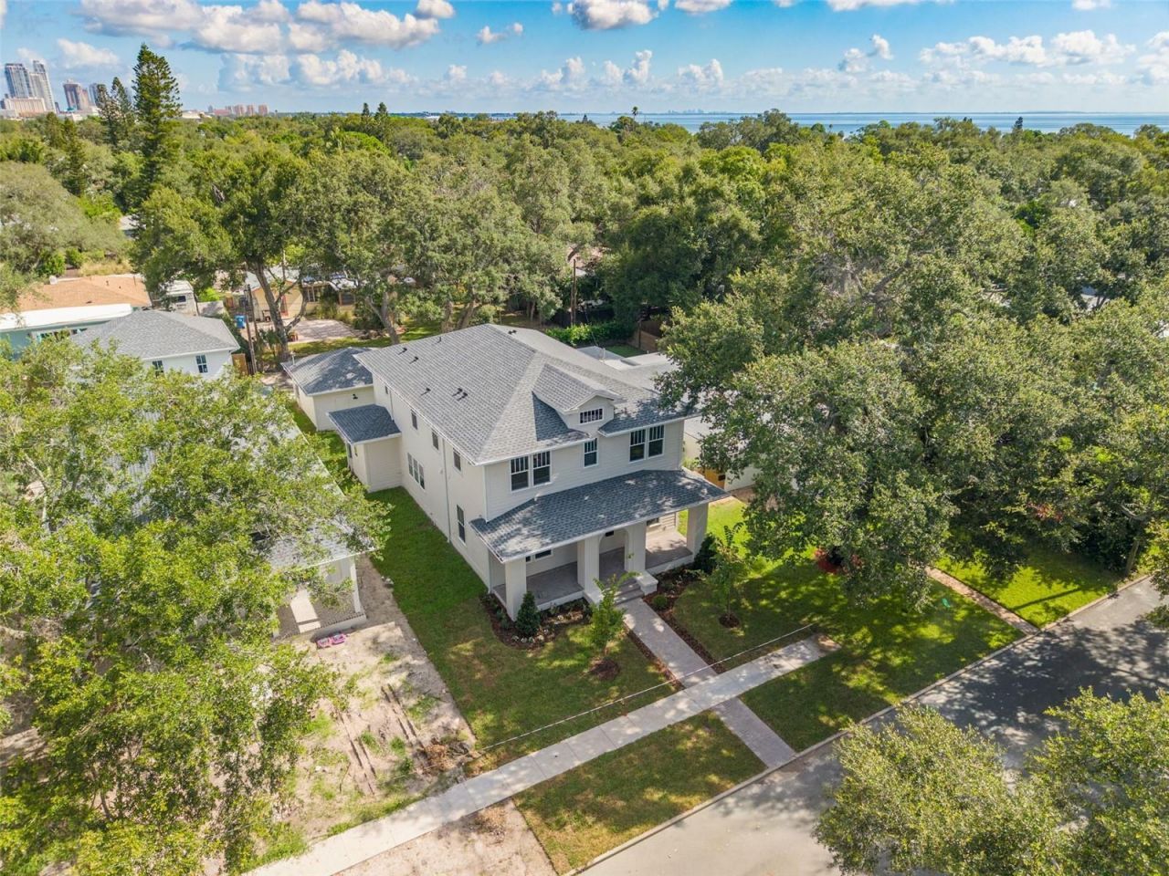 125 24th Avenue Se, Saint Petersburg, FL 33705 Photo