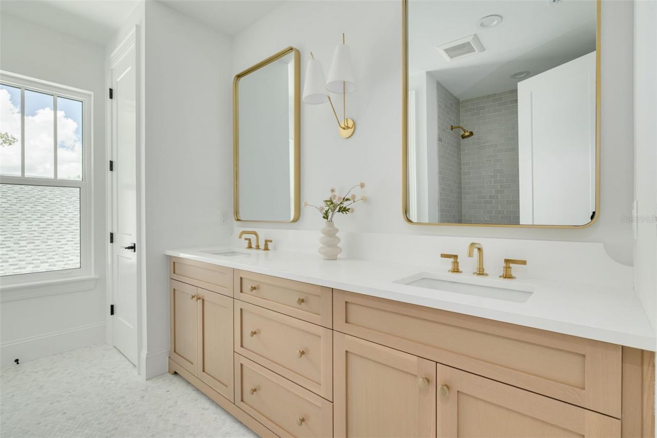 125 24th Avenue Se, Saint Petersburg, FL 33705 Photo
