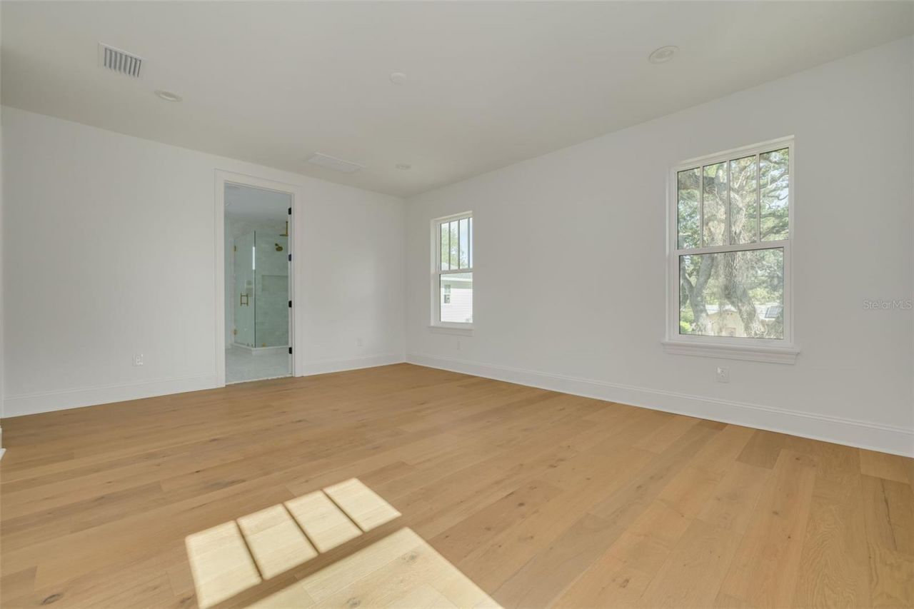 125 24th Avenue Se, Saint Petersburg, FL 33705 Photo