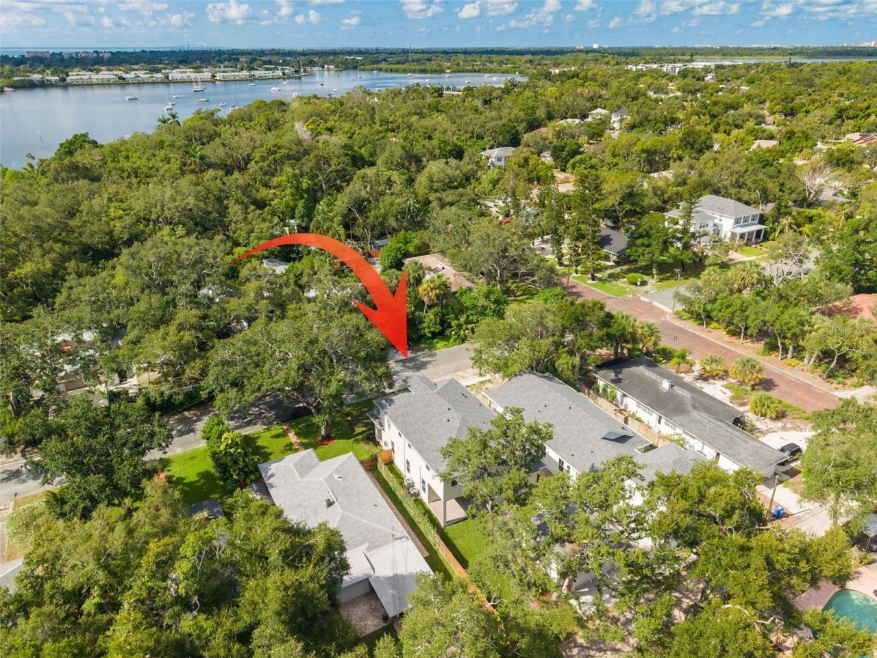 125 24th Avenue Se, Saint Petersburg, FL 33705 Photo