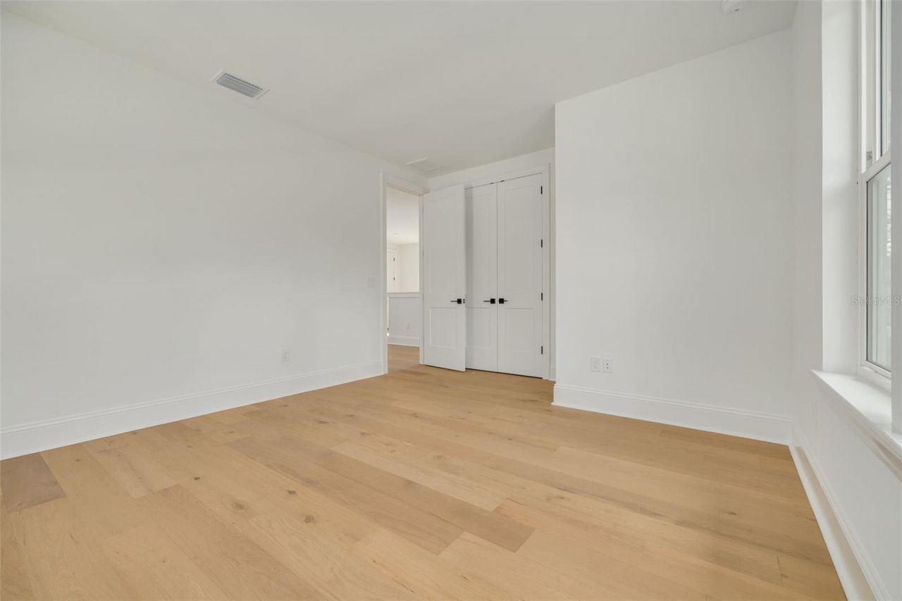 125 24th Avenue Se, Saint Petersburg, FL 33705 Photo