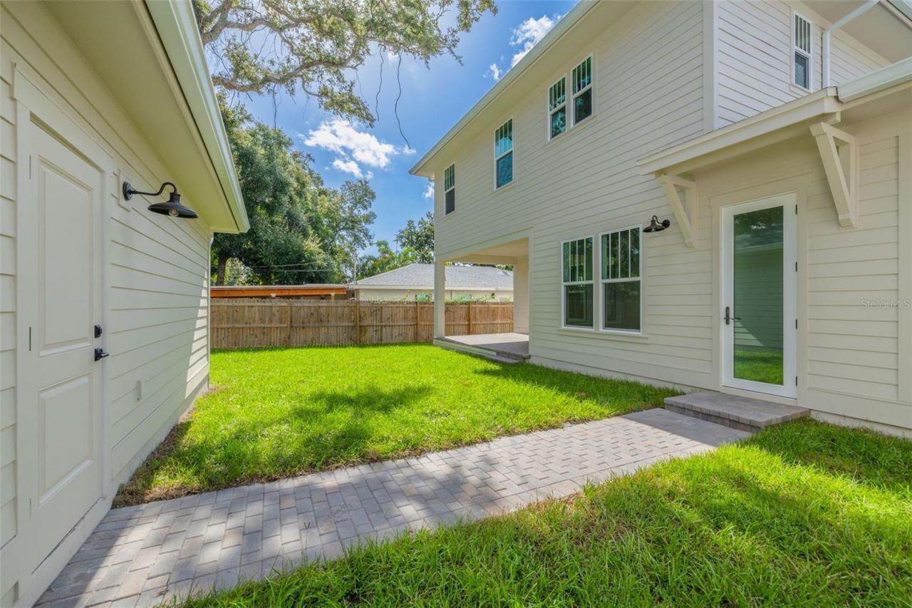 125 24th Avenue Se, Saint Petersburg, FL 33705 Photo