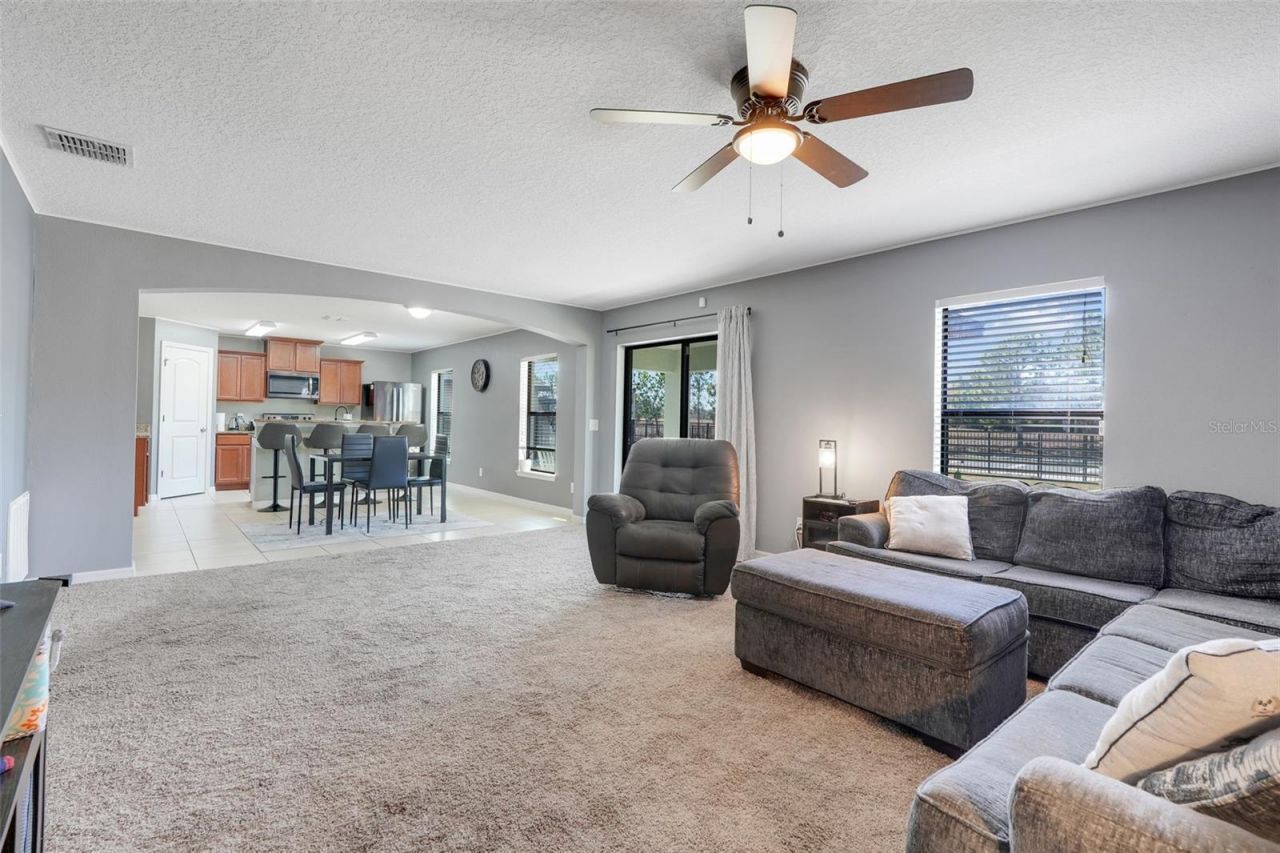 5660 Elsinore Way, Lakeland, FL 33805 Photo