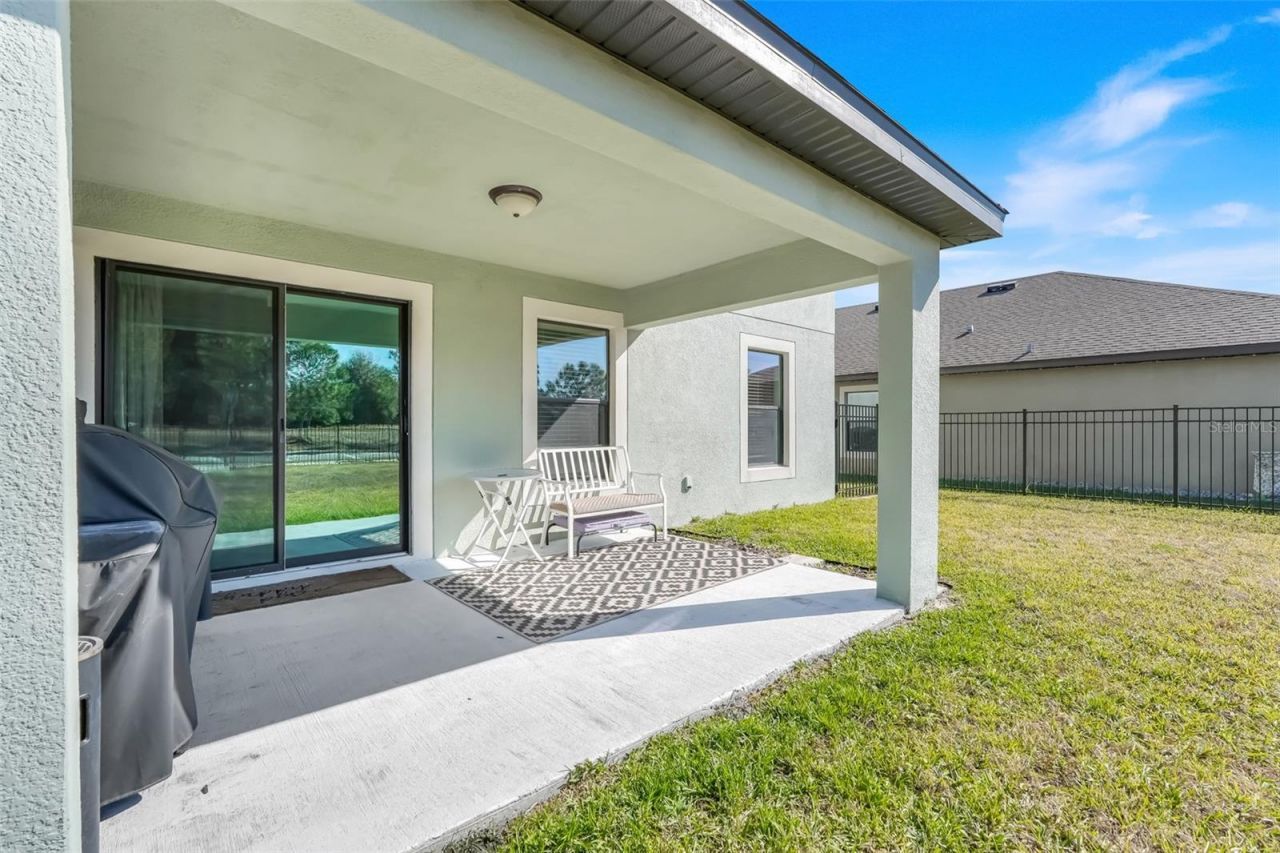 5660 Elsinore Way, Lakeland, FL 33805 Photo