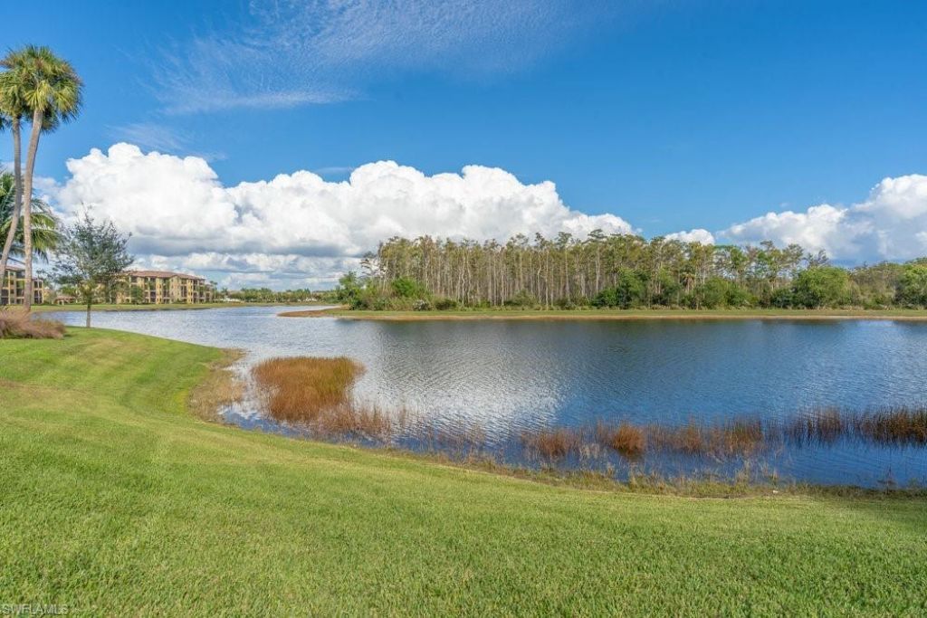 9578 Trevi Ct, Unit 5142, Naples, FL 34113 Photo