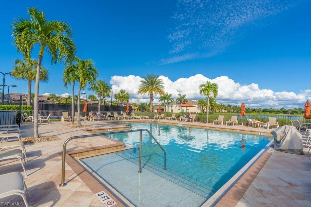 9578 Trevi Ct, Unit 5142, Naples, FL 34113 Photo