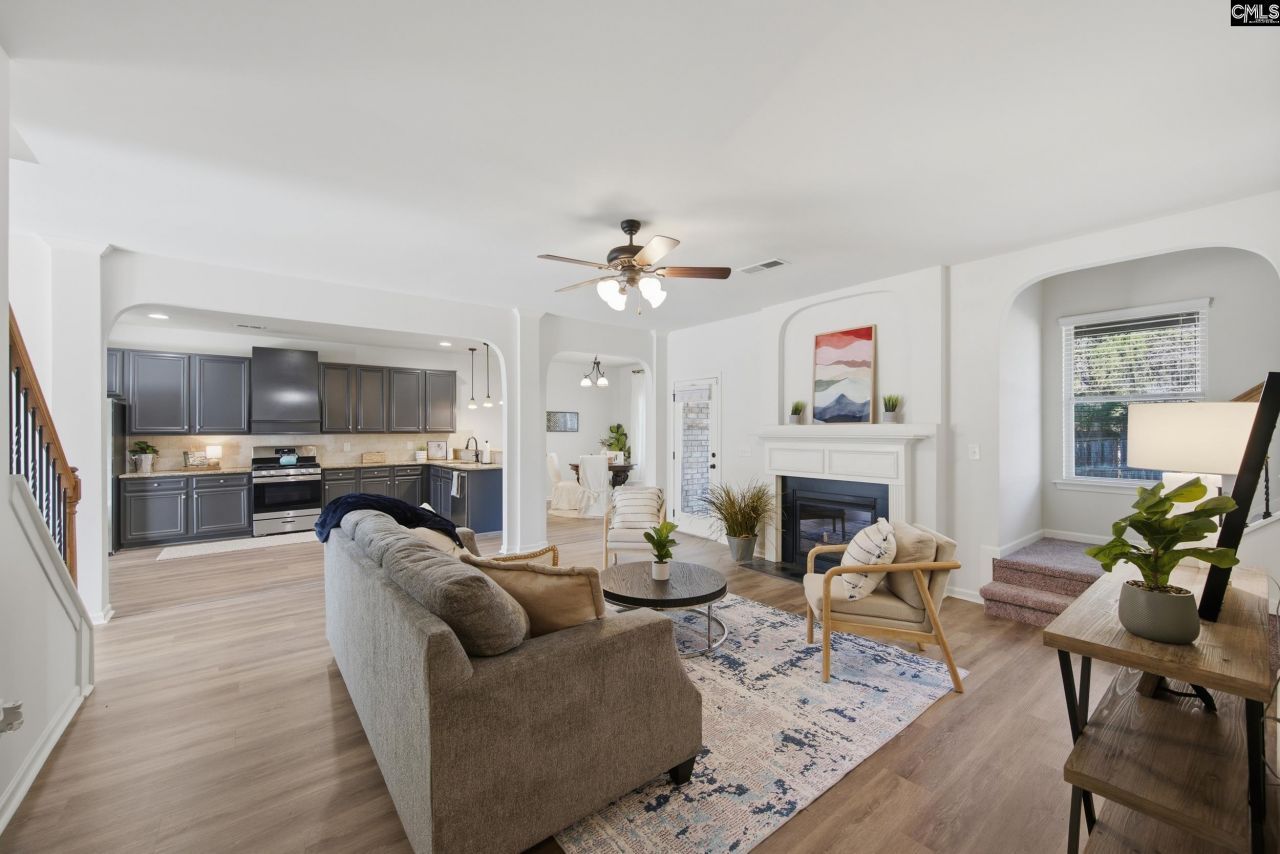 233 Blue Indigo Circle Photo 12