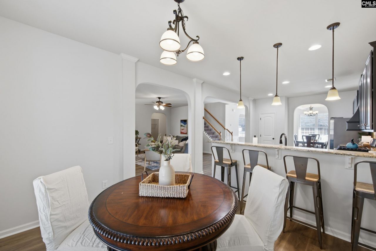 233 Blue Indigo Circle Photo 14