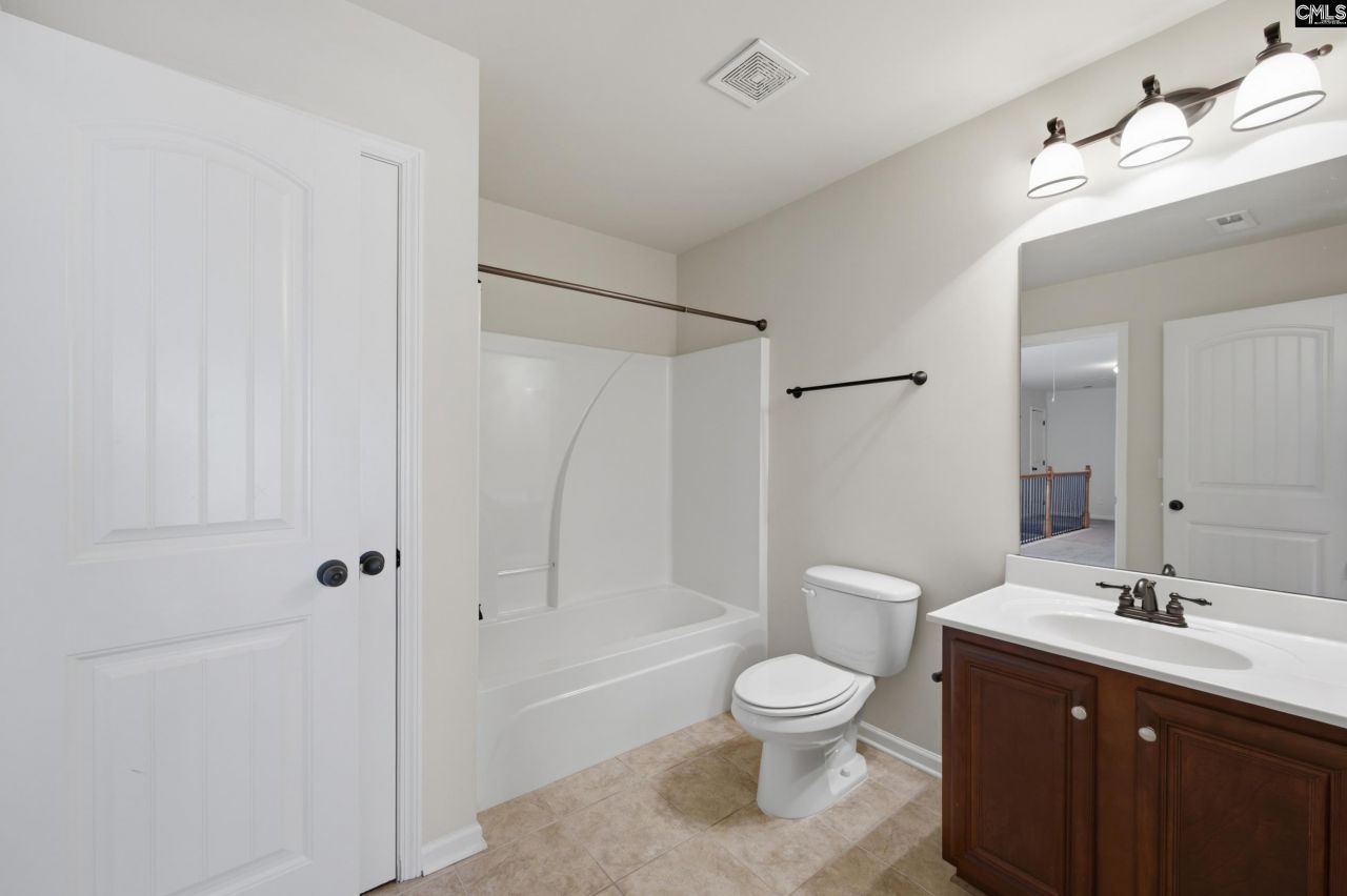 233 Blue Indigo Circle Photo 33