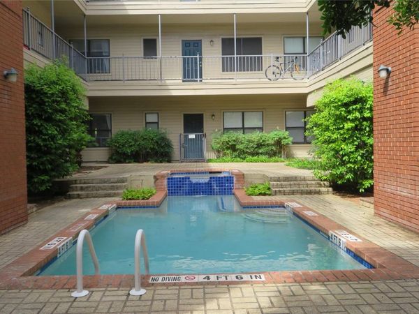 106 E 30th ST, Unit 306, Austin, TX 78705