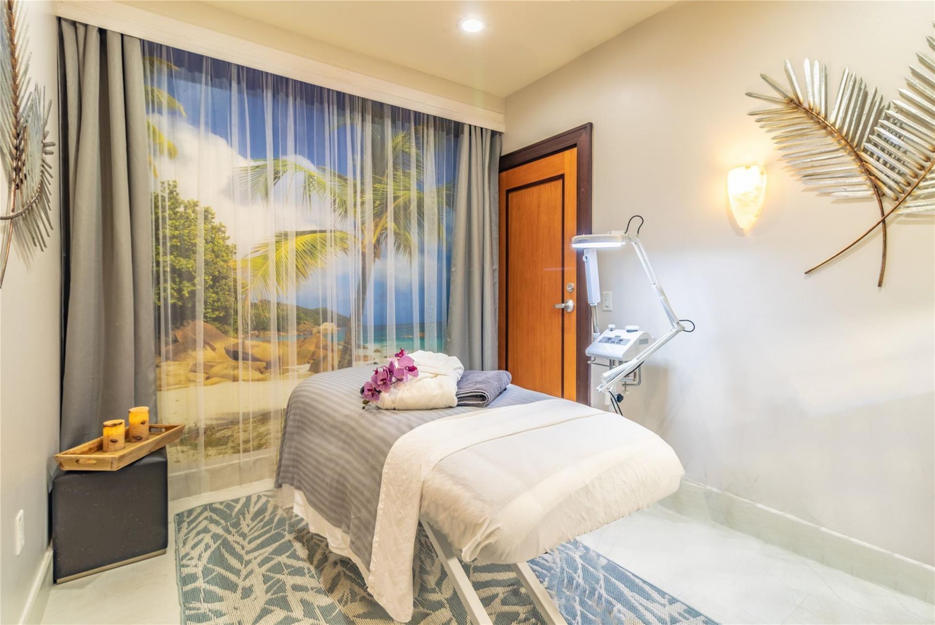 610 W Las Olas Boulevard, Unit 417N, Fort Lauderdale, FL 33312 Photo