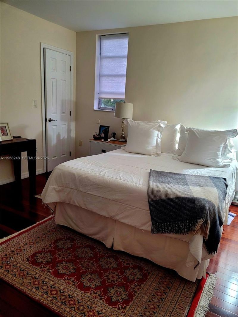 3030 Marcos Dr, Unit T301, Aventura, FL 33160 Photo