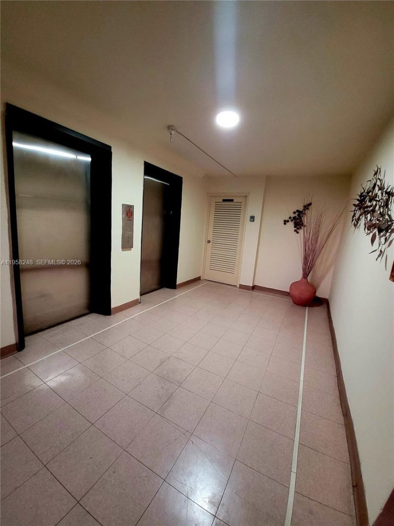 3030 Marcos Dr, Unit T301, Aventura, FL 33160 Photo