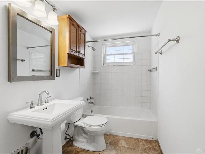 9151 Tag Drive, Springfield Township, OH 45231 Photo 31