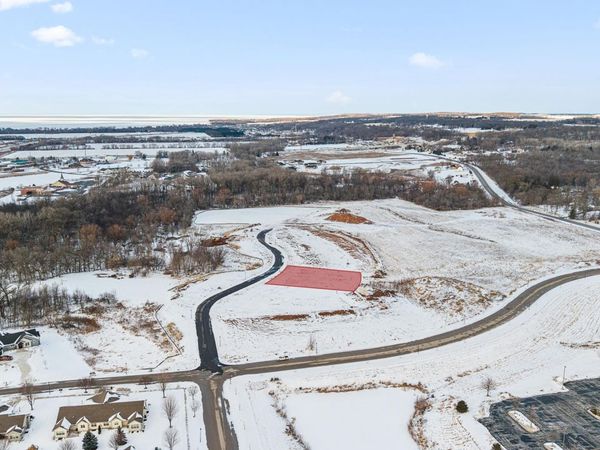 153 Hidden Valley Cir, Unit Lt12, Fond Du Lac, WI 54937