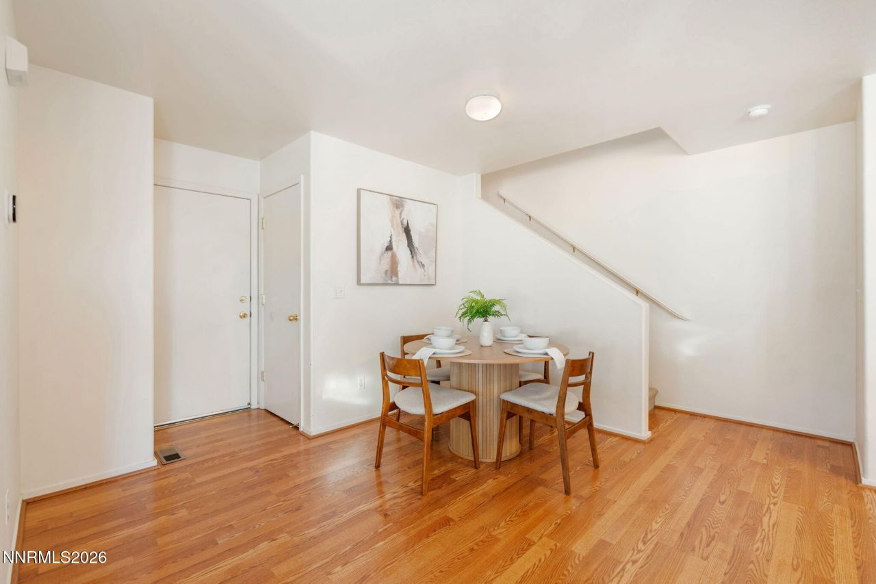 8821 Sunset Breeze Drive, Reno, NV 89506 Photo