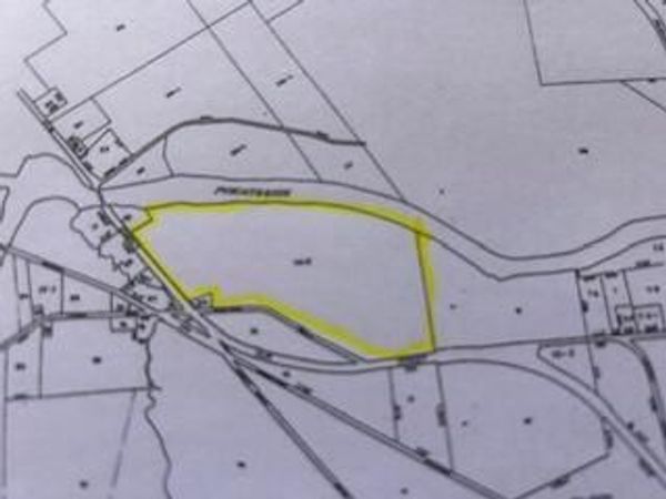 00 Elm Street, Milo, ME 04463