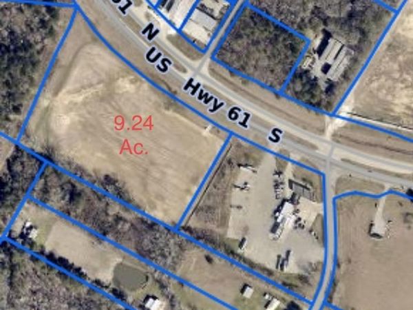 4091 Hwy 61, St Francisville, LA 70775