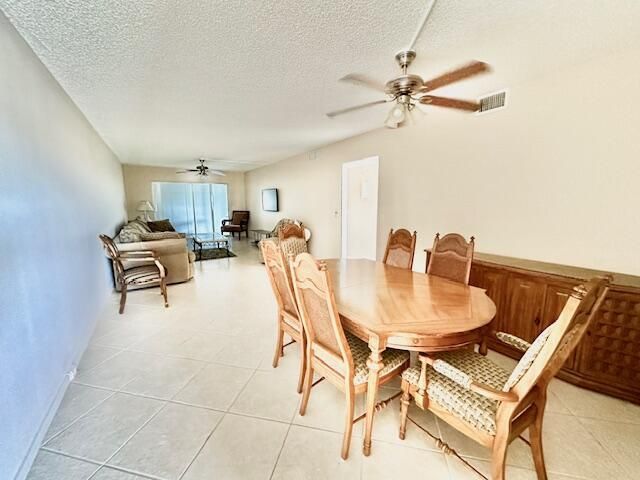 4001 Hythe A, Boca Raton, FL 33434 Photo