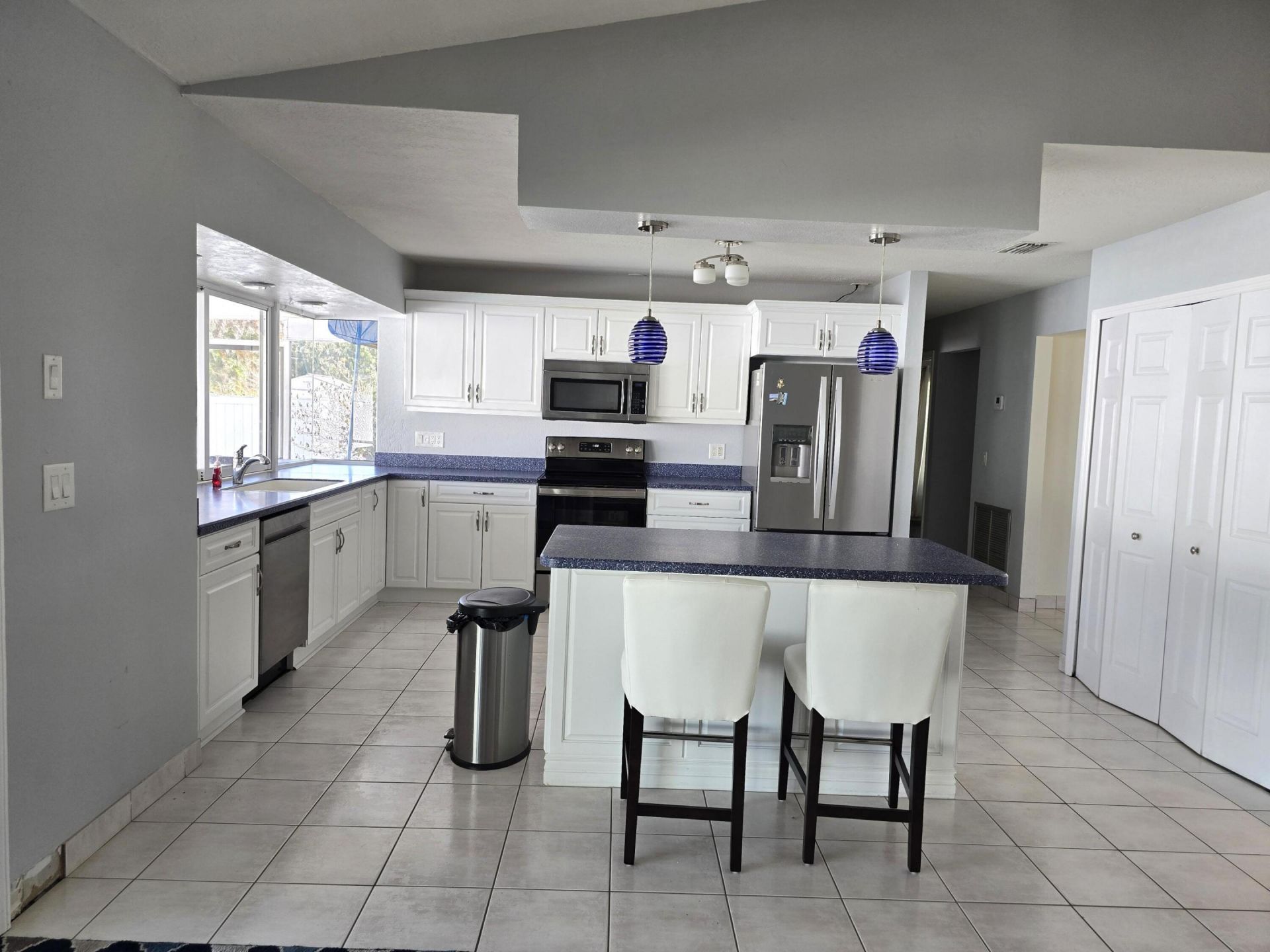 1011 SE Spinnaker Avenue, Port Saint Lucie, FL 34983 Photo