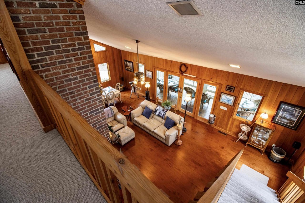 536 Riviera Drive Photo 28