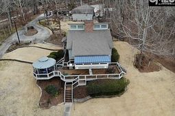 536 Riviera Drive photo 4