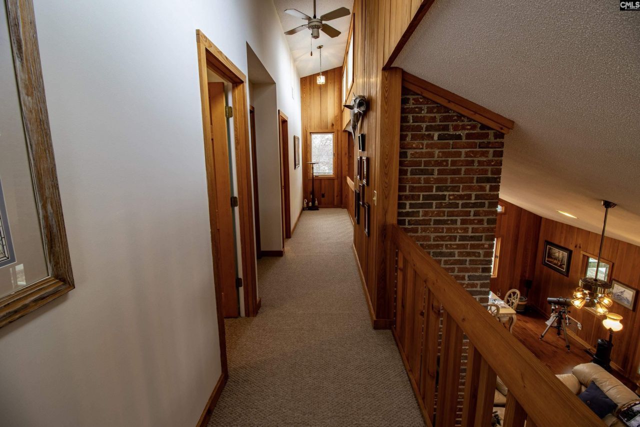 536 Riviera Drive Photo 37