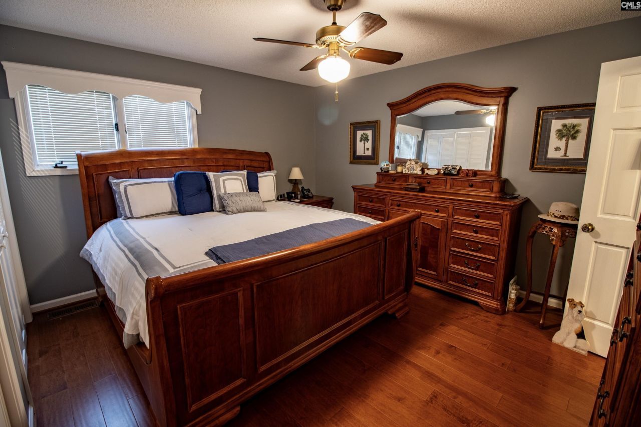 536 Riviera Drive Photo 38