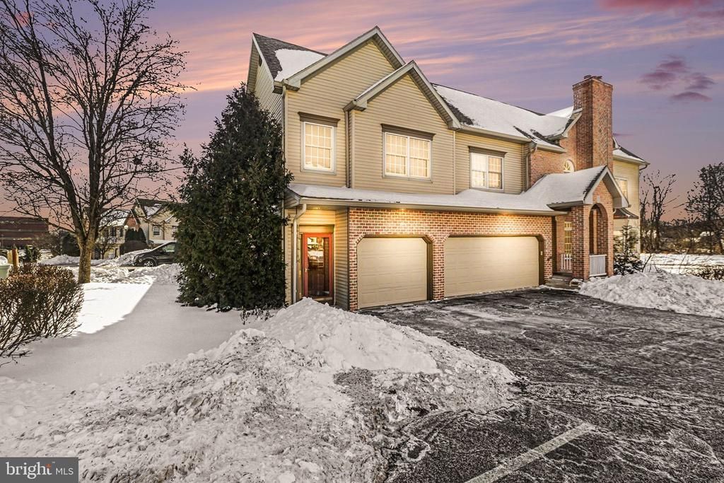 4545 Deer Path Road, Harrisburg, PA 17110 Main Photo