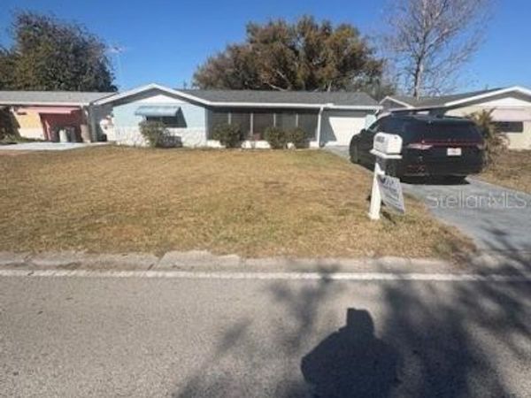 10825 SCENIC DRIVE, PORT RICHEY, FL 34668