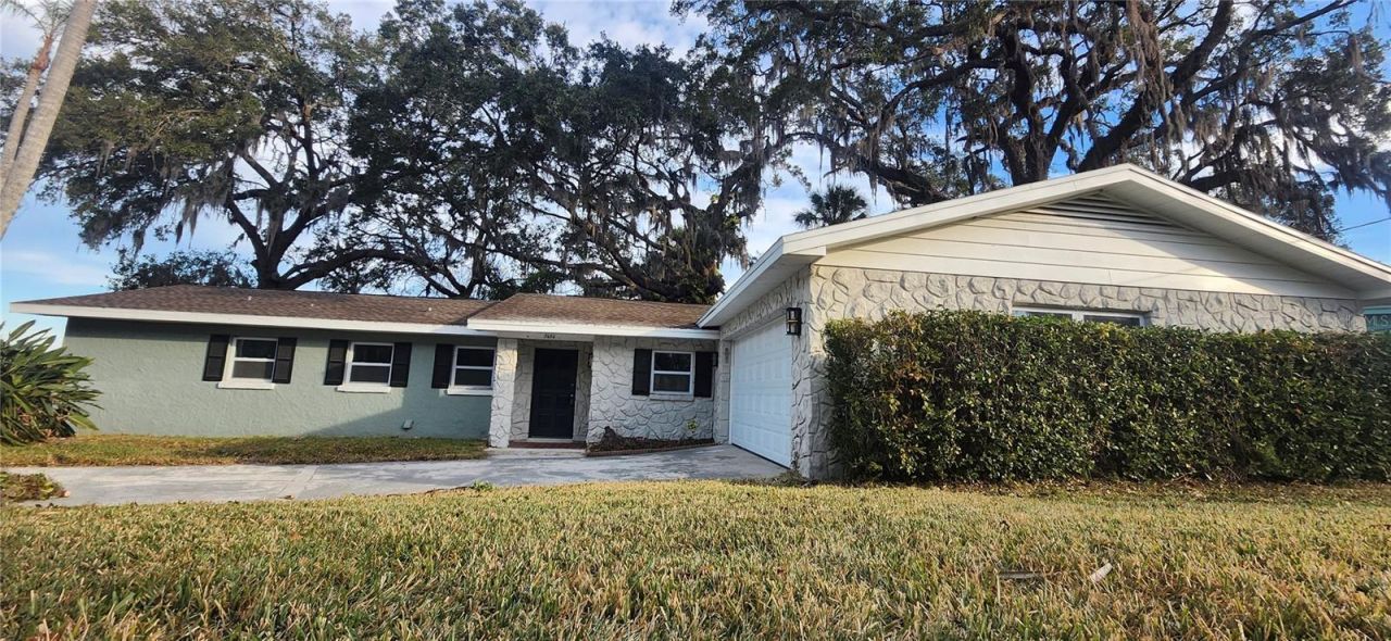 3606 River Grove Drive, Tampa, FL 33610 Photo