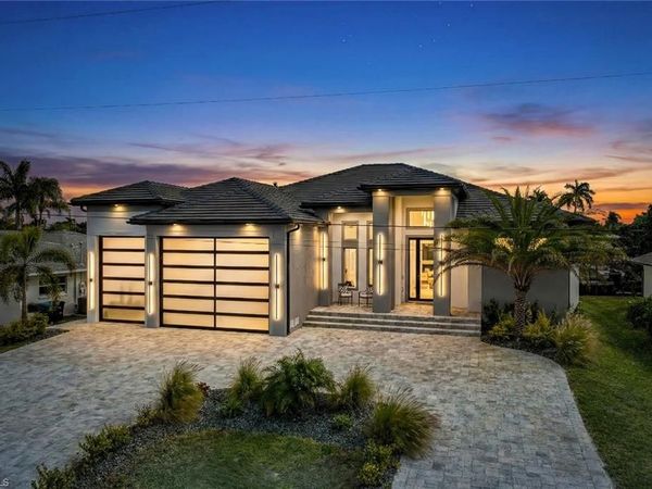 5333 Majestic CT, CAPE CORAL, FL 33904