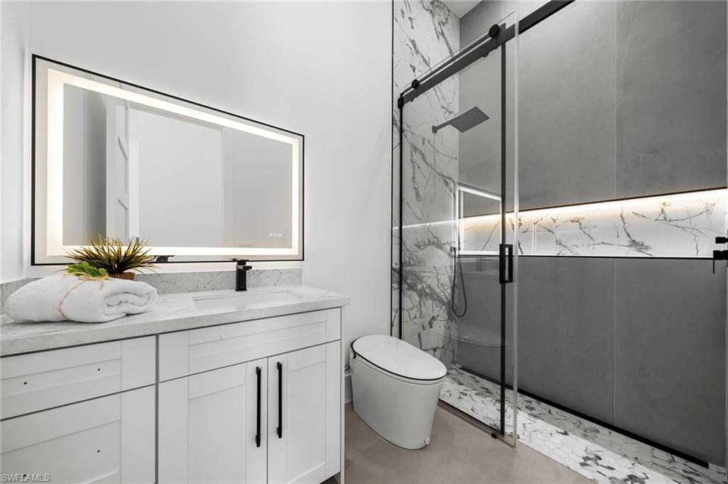 5333 Majestic Ct, Cape Coral, FL 33904 Photo