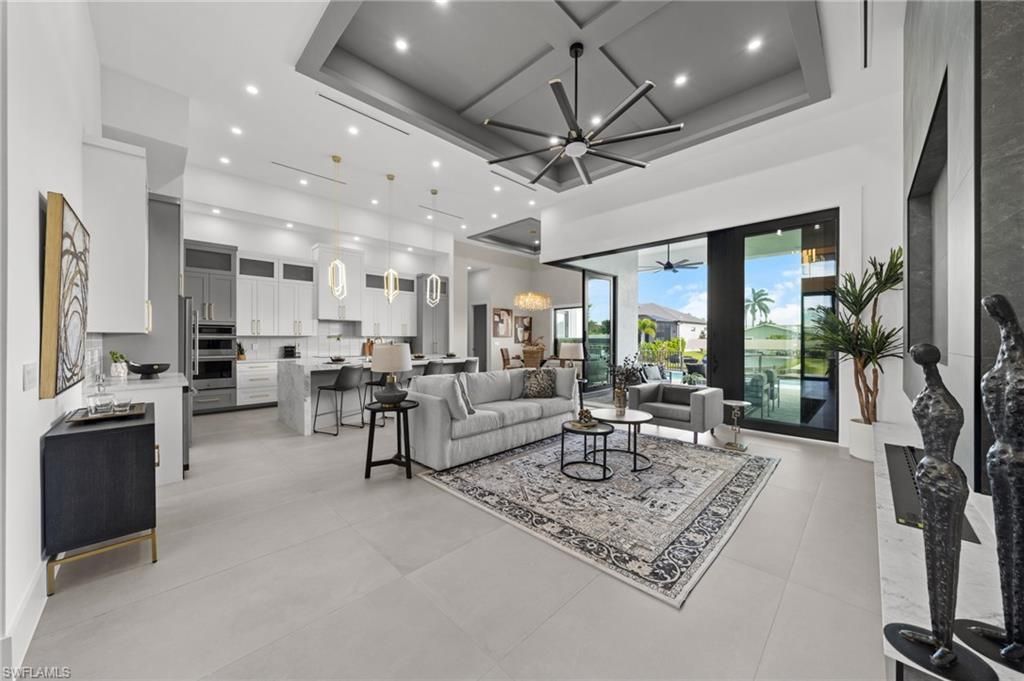 5333 Majestic Ct, Cape Coral, FL 33904 Photo