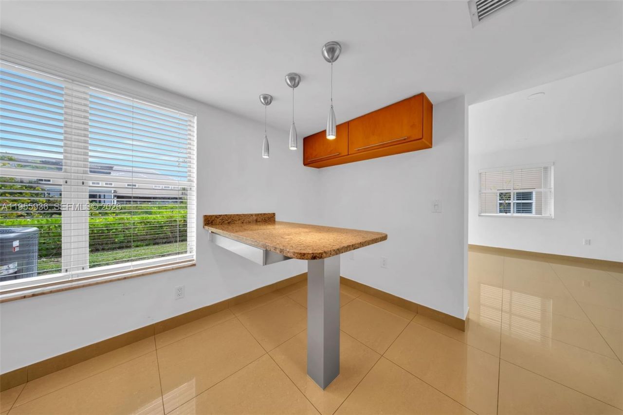 6960 SW 54th St, Miami, FL 33155 Photo