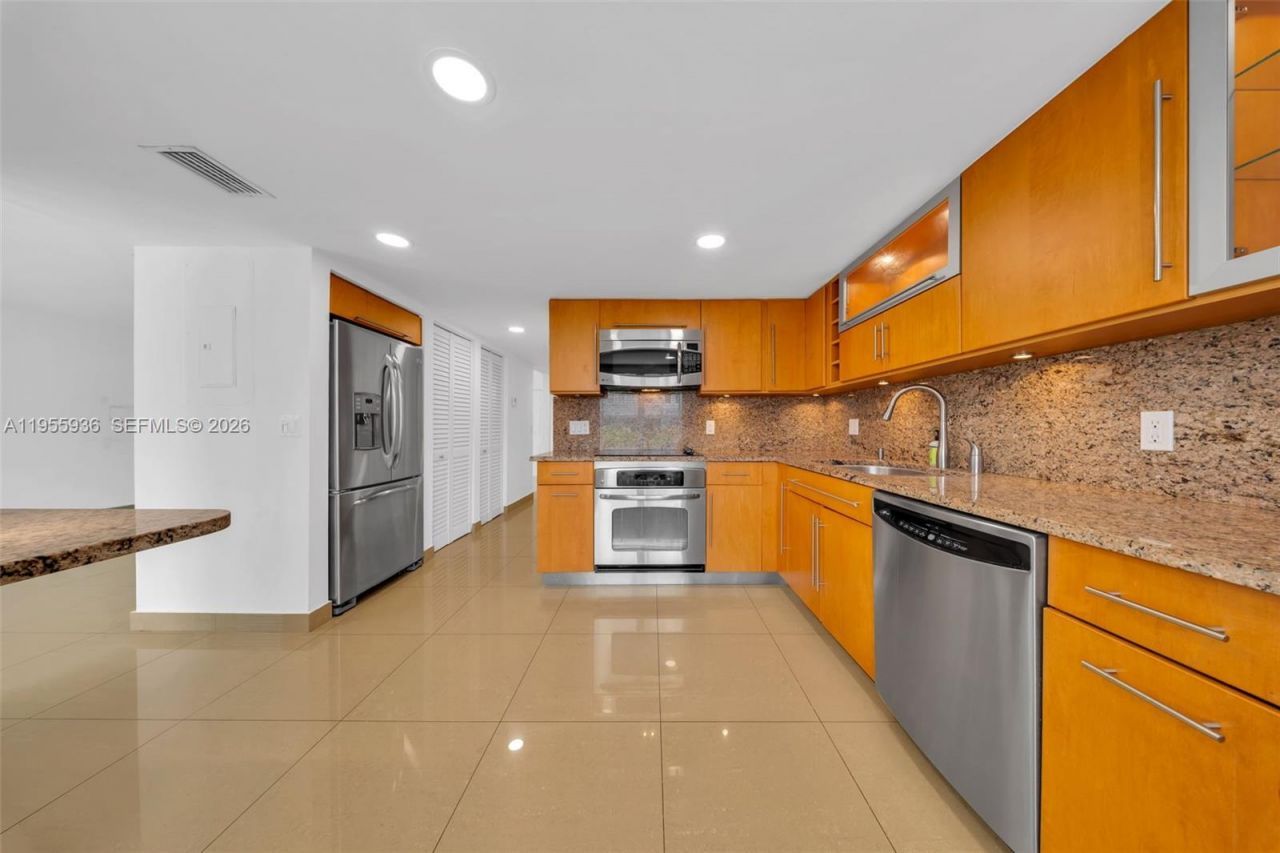 6960 SW 54th St, Miami, FL 33155 Photo