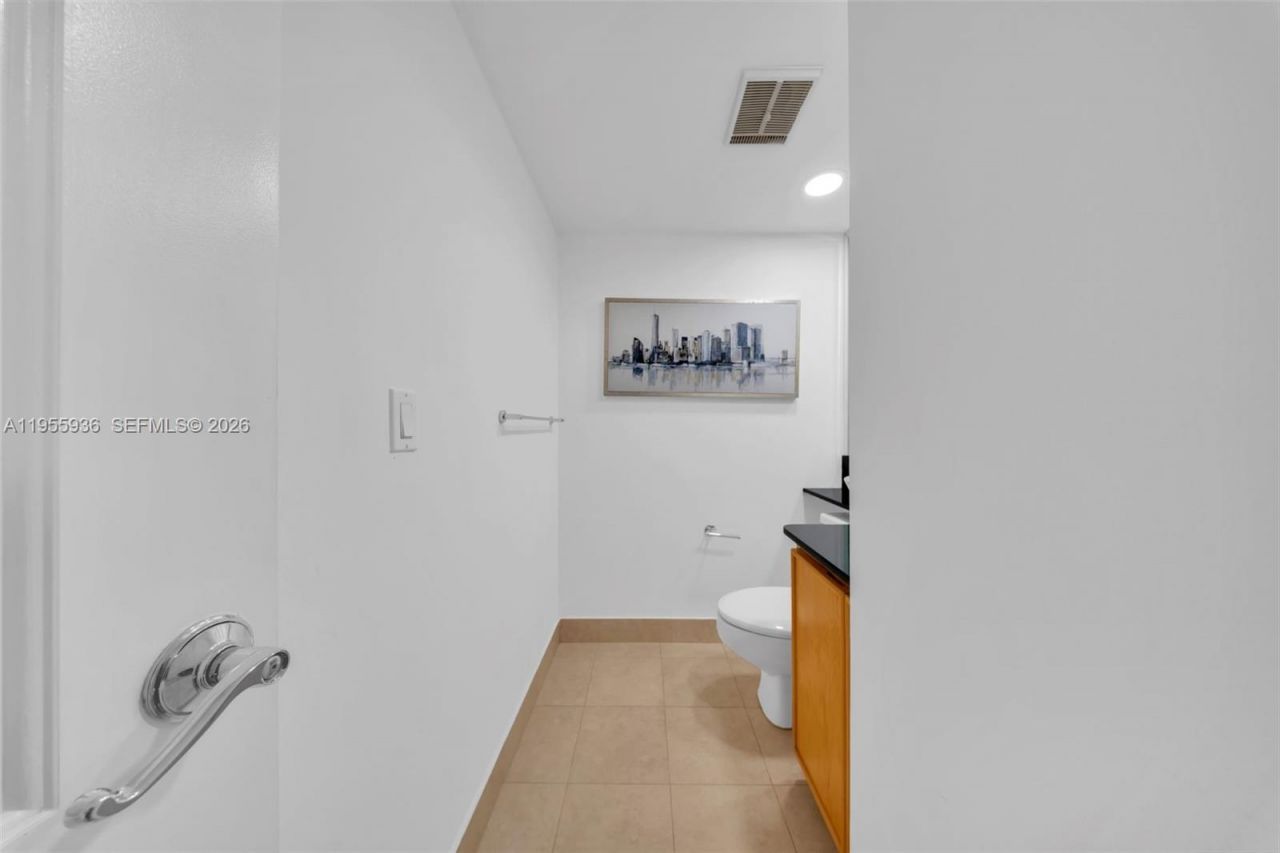 6960 SW 54th St, Miami, FL 33155 Photo