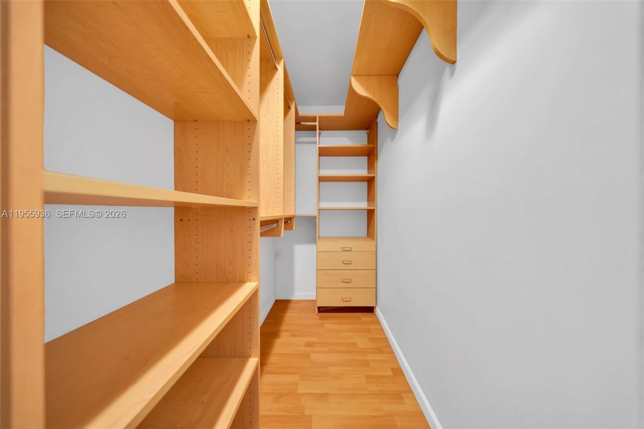 6960 SW 54th St, Miami, FL 33155 Photo