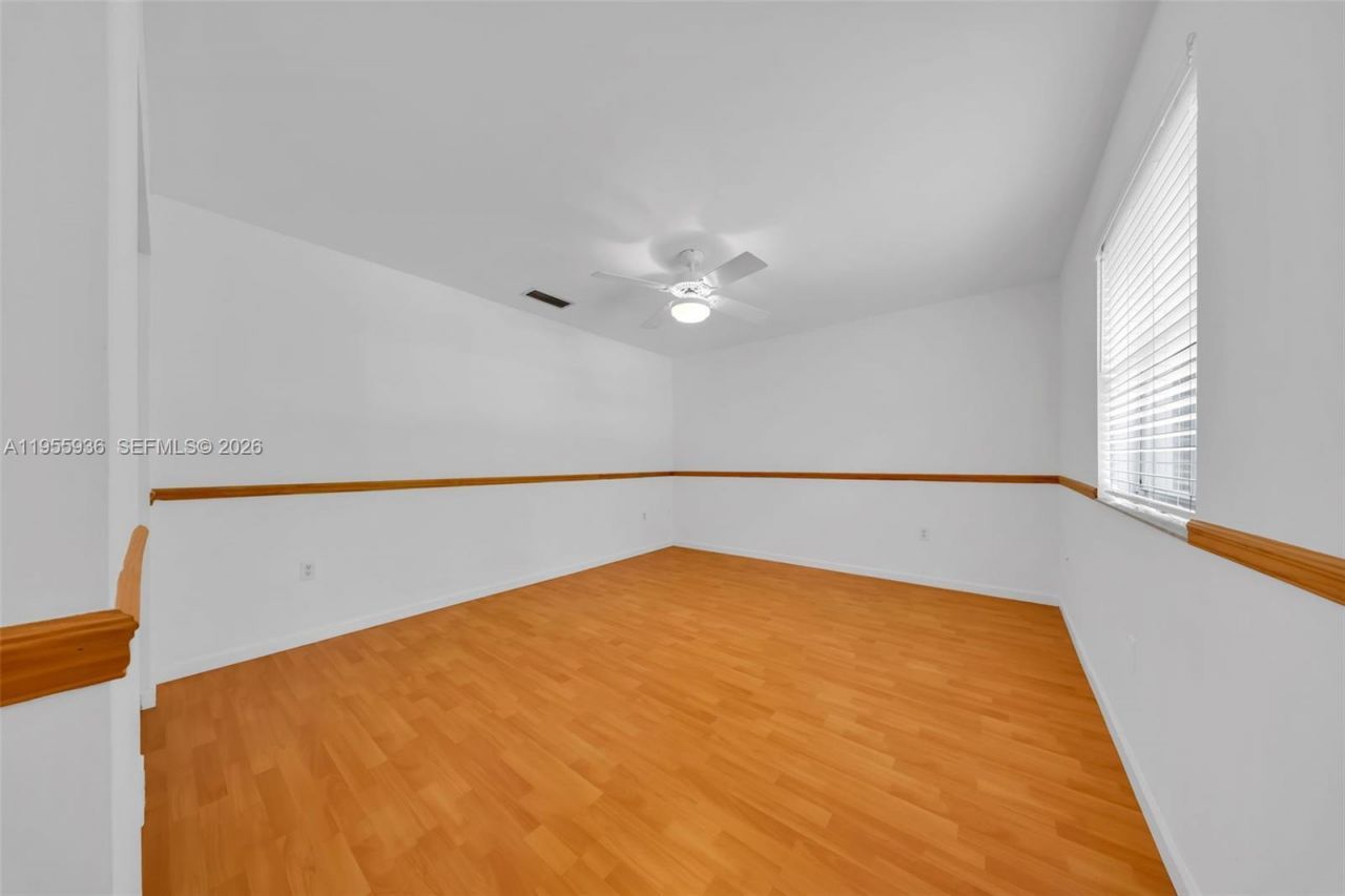 6960 SW 54th St, Miami, FL 33155 Photo