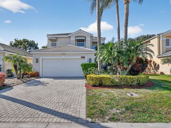 23331 Feather Palm Ct, Boca Raton, FL 33433