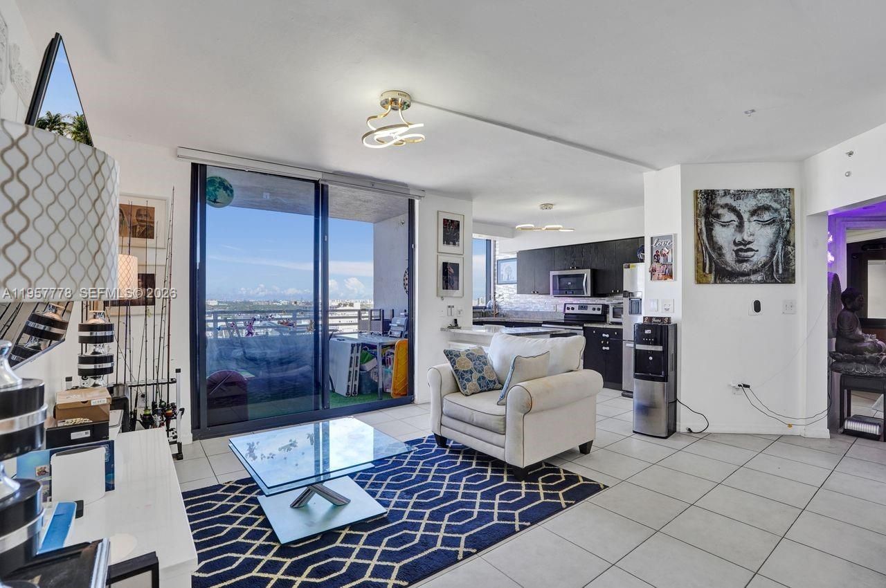 1330 West Ave , Unit 1811, Miami Beach, FL 33139 Photo