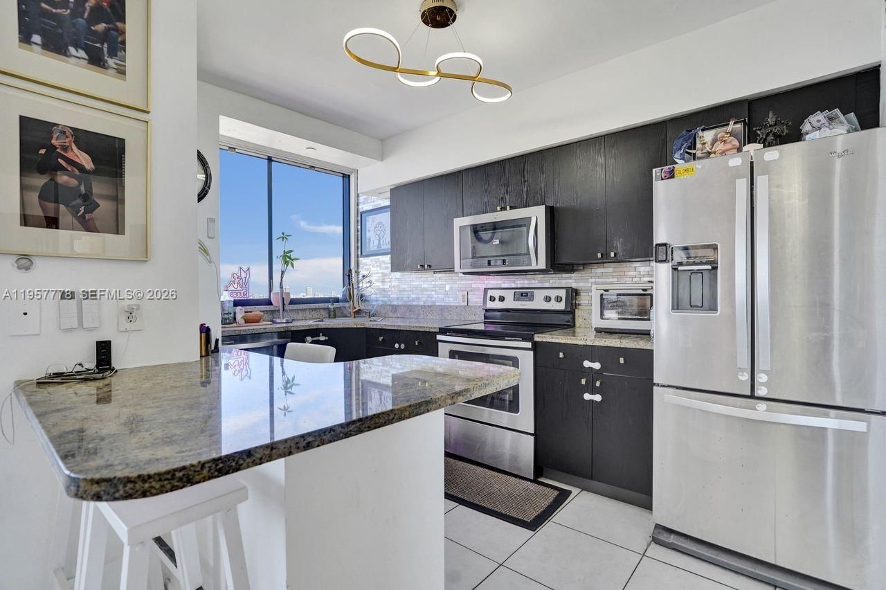 1330 West Ave , Unit 1811, Miami Beach, FL 33139 Photo