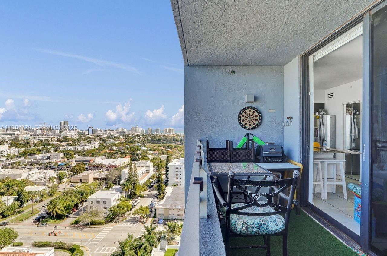 1330 West Ave , Unit 1811, Miami Beach, FL 33139 Photo