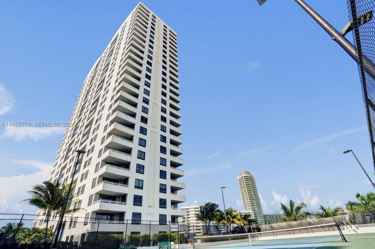 1330 West Ave , Unit 1811, Miami Beach, FL 33139 Photo