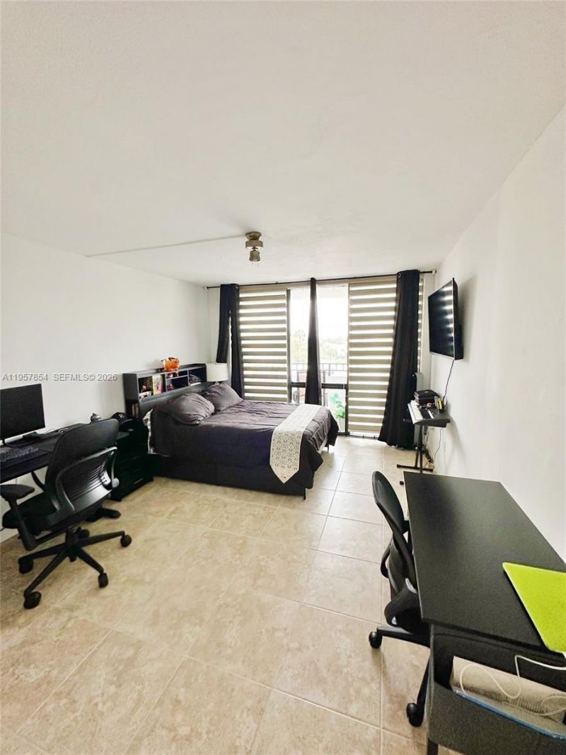 13953 Kendale Lakes Cir, Unit 410B, Miami, FL 33183 Photo