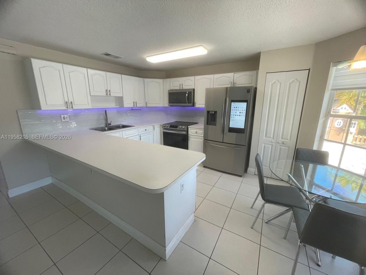 16030 SW 42nd Ter, Miami, FL 33185 Photo