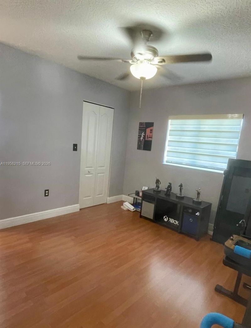 16030 SW 42nd Ter, Miami, FL 33185 Photo