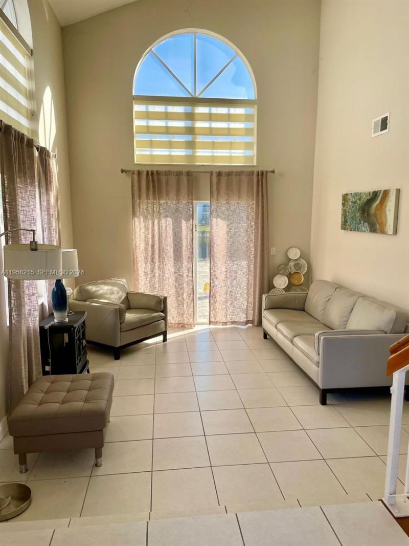 16030 SW 42nd Ter, Miami, FL 33185 Photo